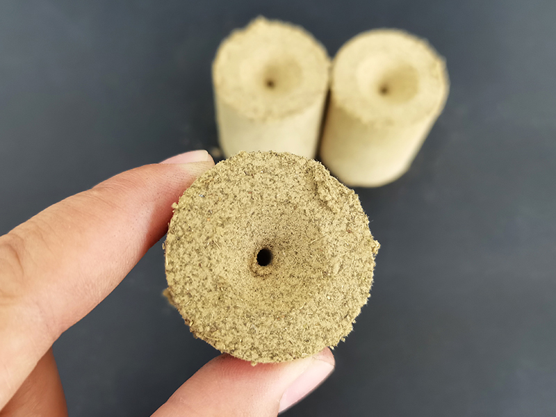 全椒县艾灸床艾绒柱3.3*4CM（0.3CM孔径)