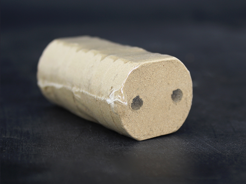 全椒县双孔艾绒饼2.6*3*0.7CM